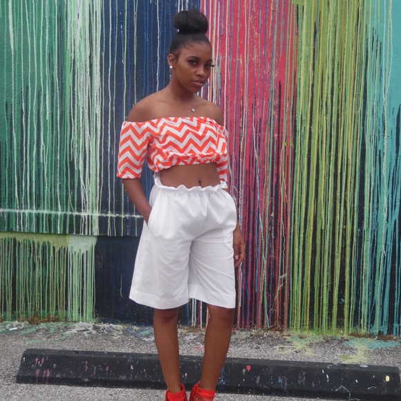 Summer Breeze Collection~Orange & White Crop Top - Picture 3 of 6